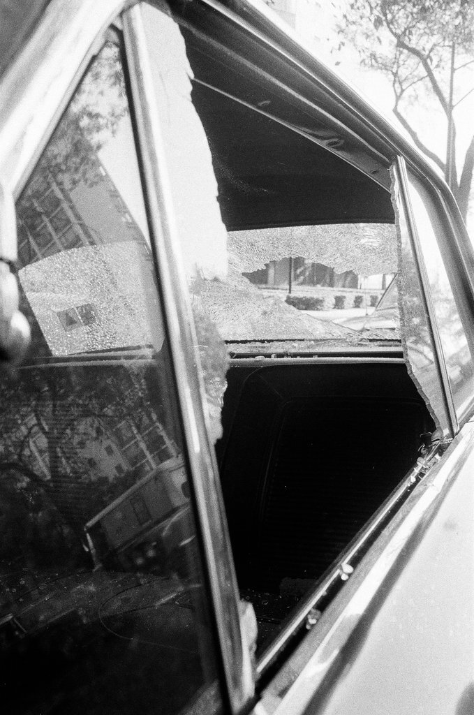 Post-riot neighborhood damage - Chicago Sun-Times