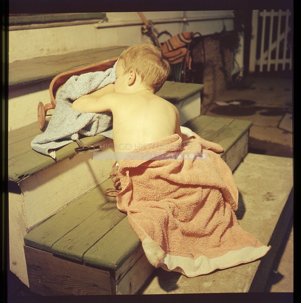 Boy in a towel - Maier, Vivian