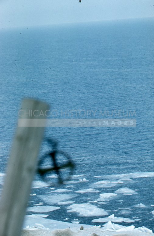Ice in Lake Michigan - Maier, Vivian
