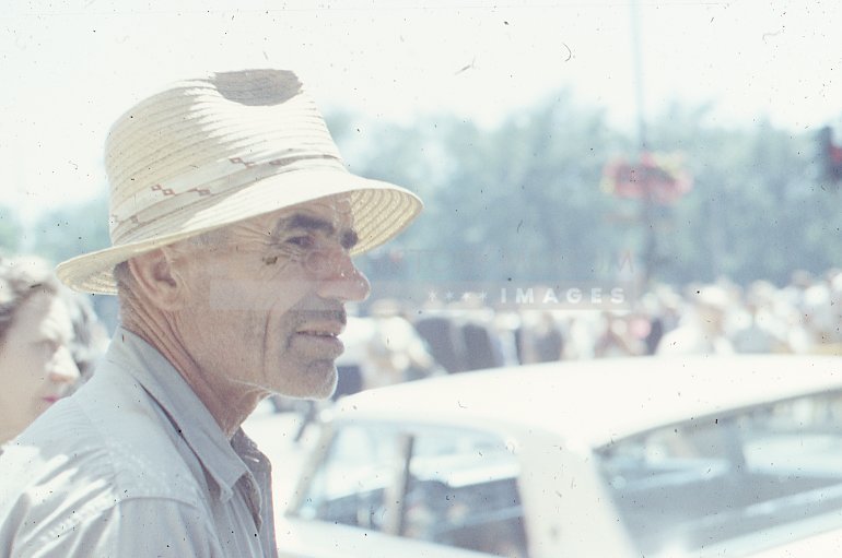 Man in a straw hat - Maier, Vivian