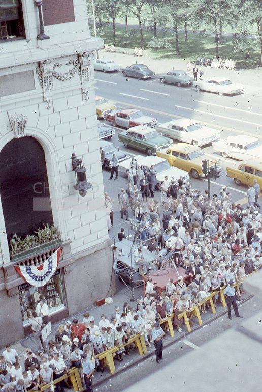 Crowds gathered for Eisenhower during 1960 Republican National Convention - Maier, Vivian