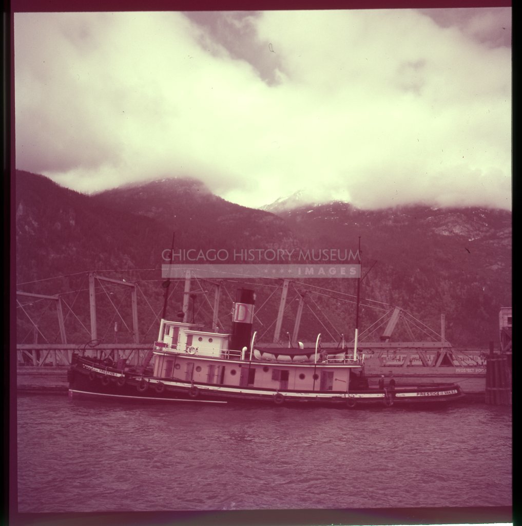 Boat named Prestige - Maier, Vivian