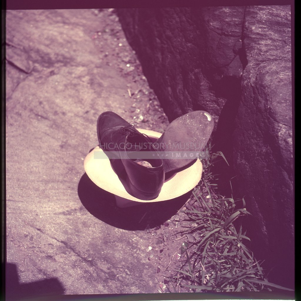 Shoes and a hat - Maier, Vivian