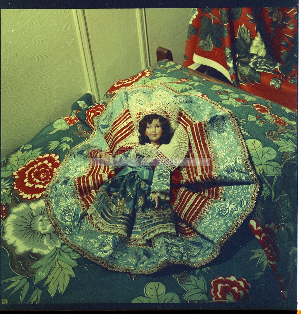 Decorative doll - Maier, Vivian