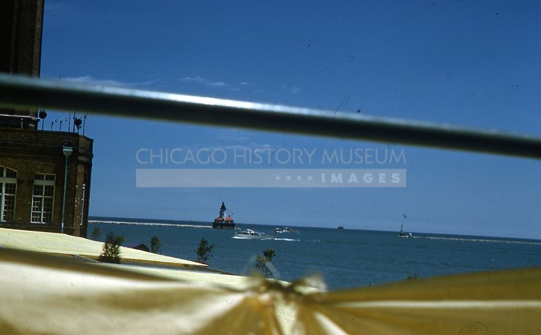 Chicago Harbor lighthouse - Maier, Vivian