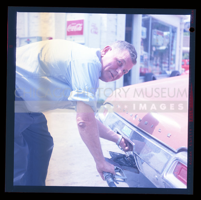 Man and an Oldsmobile - Maier, Vivian