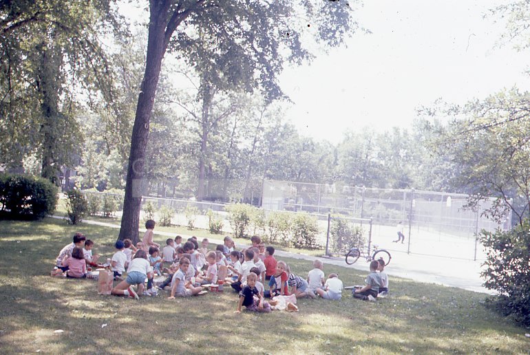 Children in the park - Maier, Vivian