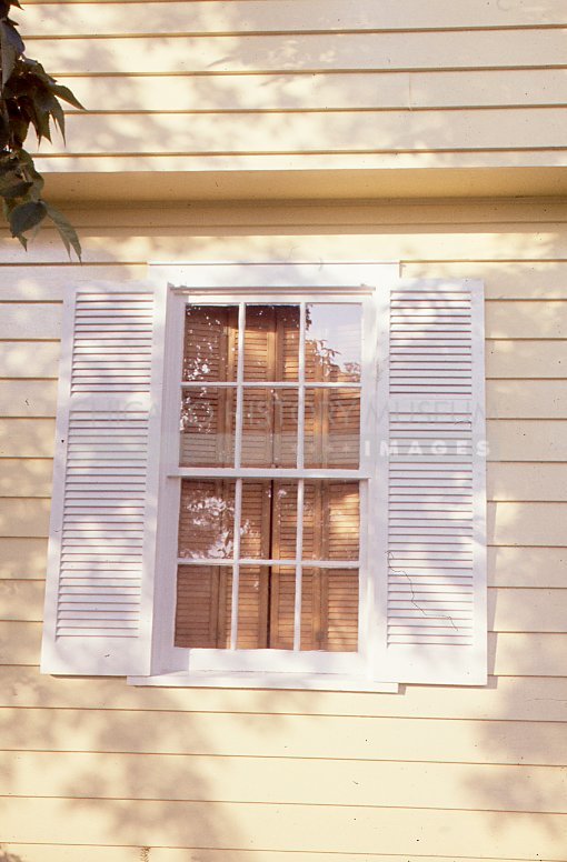 Window with shutters - Maier, Vivian