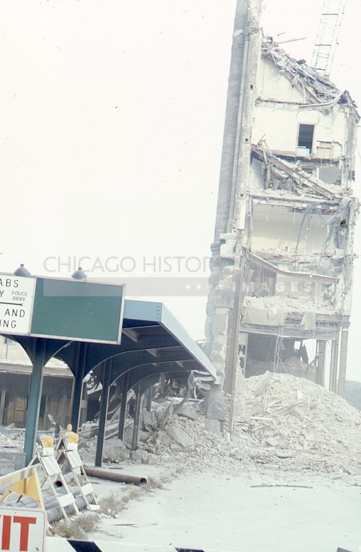 Illinois Central Railroad demolition - Maier, Vivian