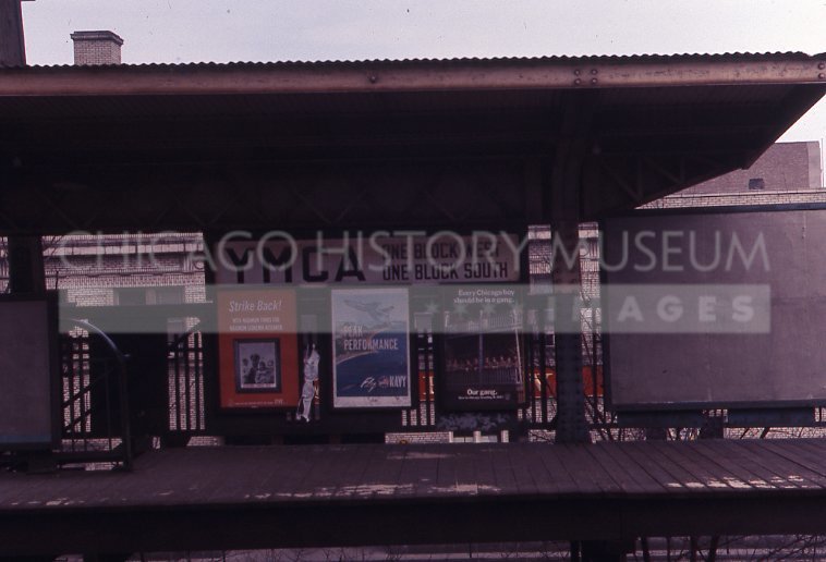 Elevated train station platform - Maier, Vivian