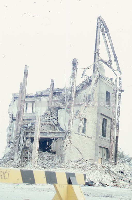 Illinois Central Railroad demolition - Maier, Vivian