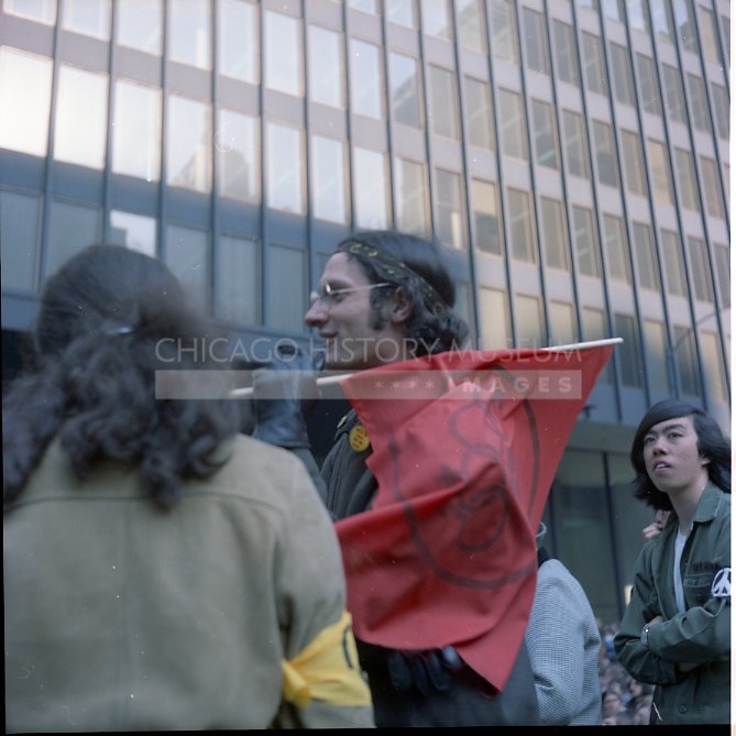 Anti-war rally on Dearborn Street - Maier, Vivian