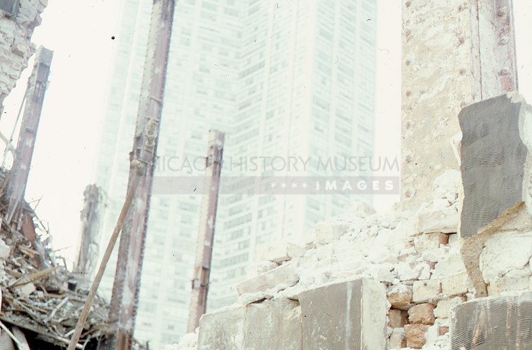 Building demolition - Maier, Vivian