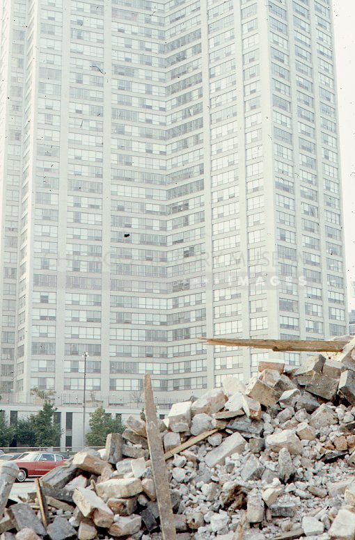Residential block plus rubble - Maier, Vivian