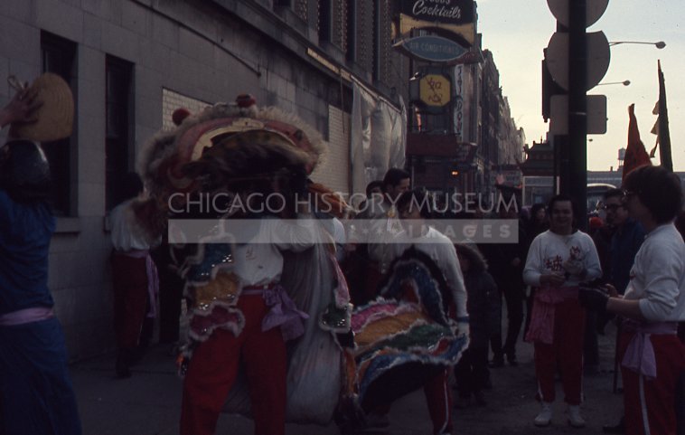 Chicago's Chinatown - Maier, Vivian