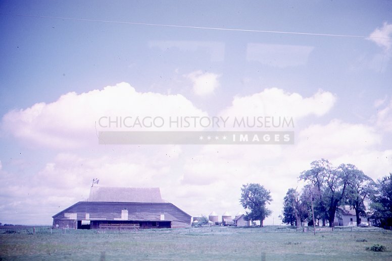 Barn and silos - Maier, Vivian