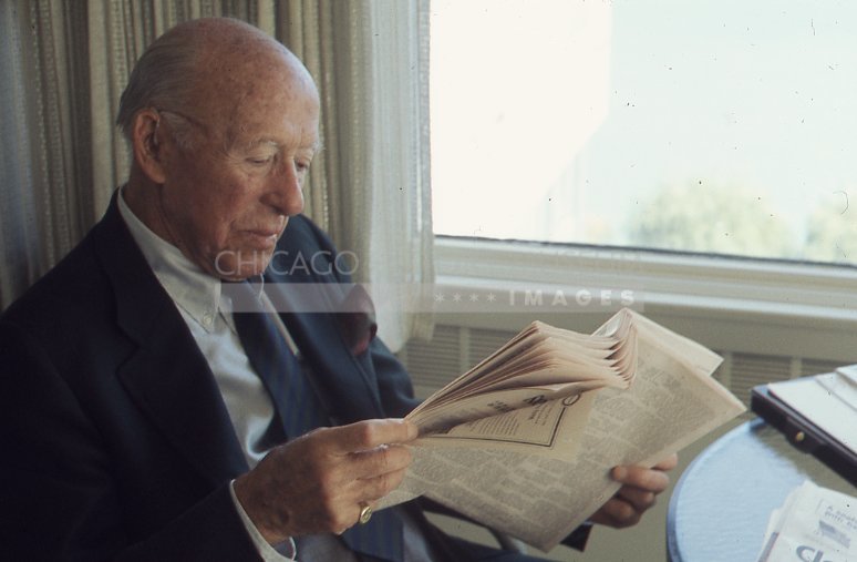 man reading paper - Maier, Vivian