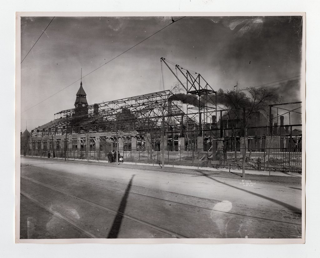 Pullman Administration Building construction