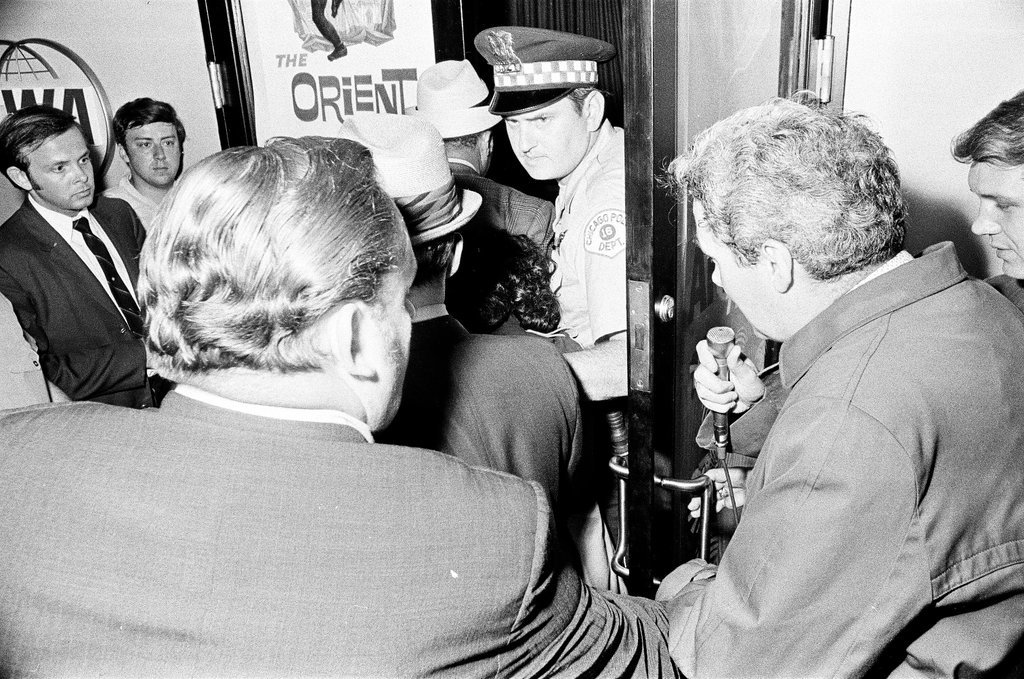 TWA flight hijacking - Edward DeLuga for Chicago Sun-Times