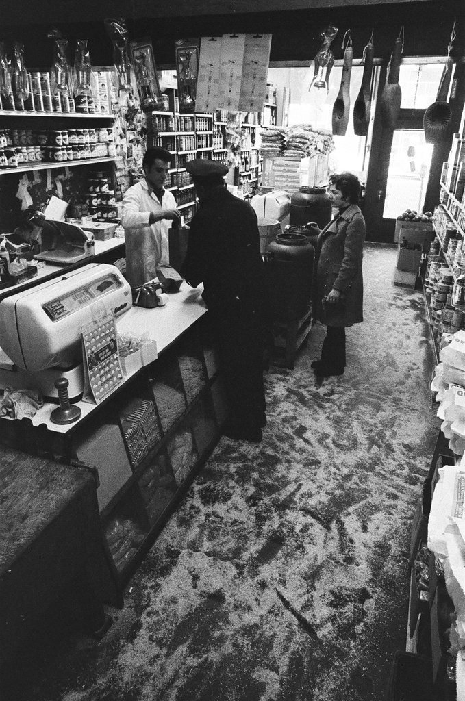 Athens Grocery store feature - M. Leon Lopez for Chicago Sun-Times