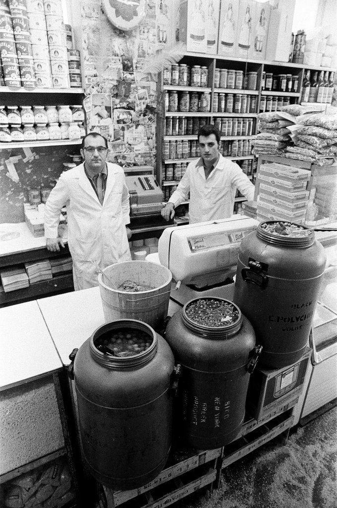 Athens Grocery store feature - M. Leon Lopez for Chicago Sun-Times
