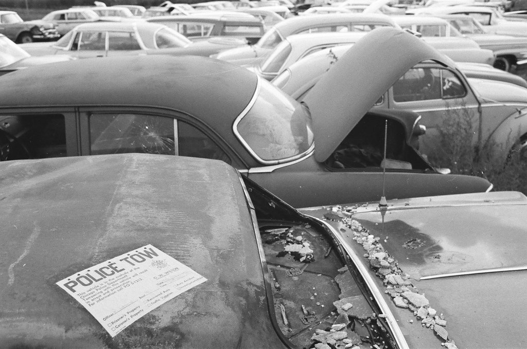 Chicago police auto pound - Ralph Arvidson for Chicago Sun-Times