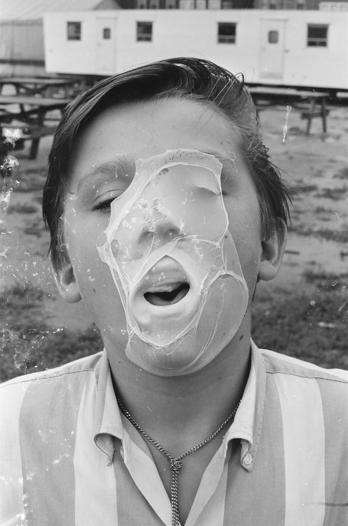 Bubble blowing contest at Back of the Yards Family Fun Fair - Kotalik (Bob or George) for Chicago Sun-Times
