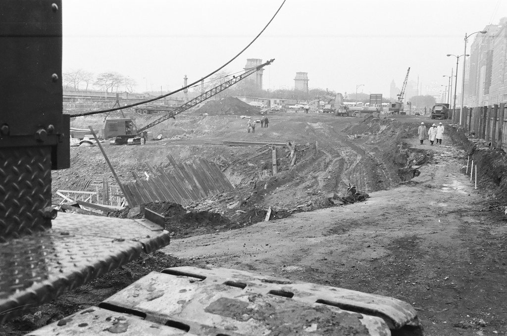 Site of landslide at parking garage site - Howard Lyon for Chicago Sun-Times