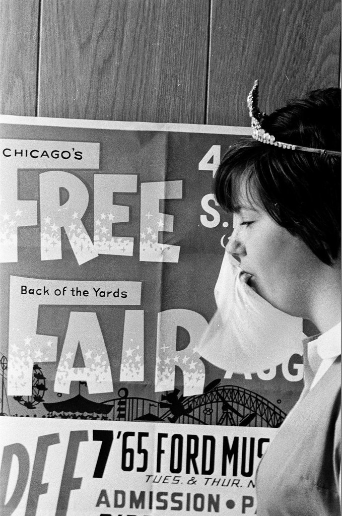 Former queens attend Family Fun Fair - Gene Pesek for Chicago Sun-Times