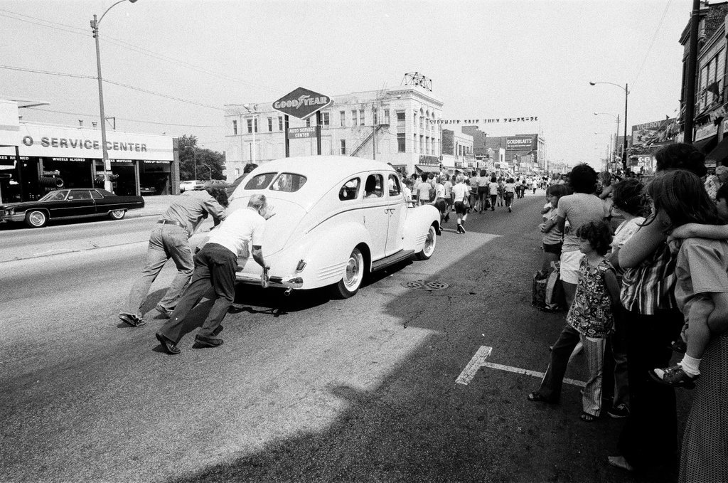 Back of the Yards Old Time Parade - Gene Pesek for Chicago Sun-Times