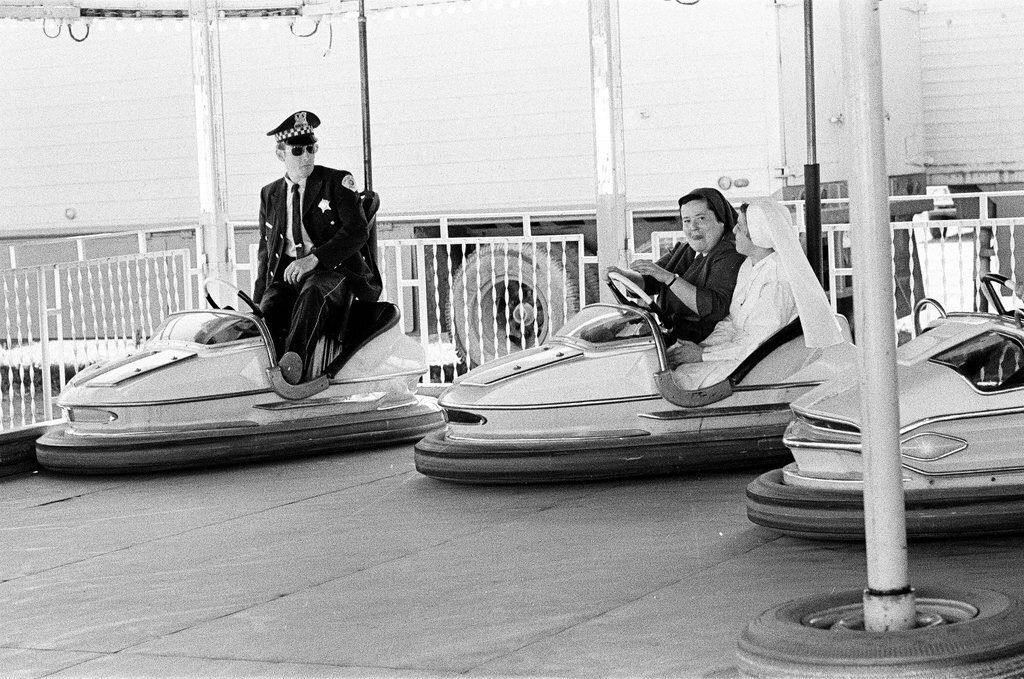 Nuns at Back of the Yards Family Fun Fair - Larry Graff for Chicago Sun-Times