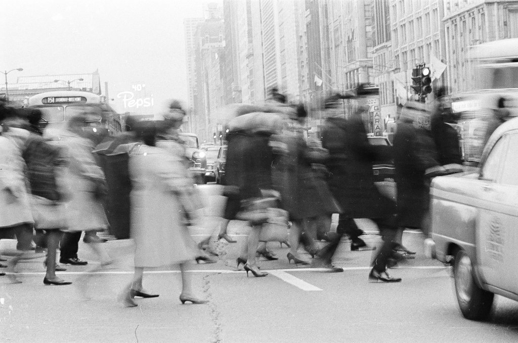 Afternoon rush hour in the Loop - Jack Dykinga for Chicago Sun-Times