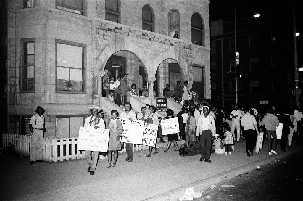 East Garfield Union at Condor & Costalis Real Estate - Pete Peters for Chicago Sun-Times