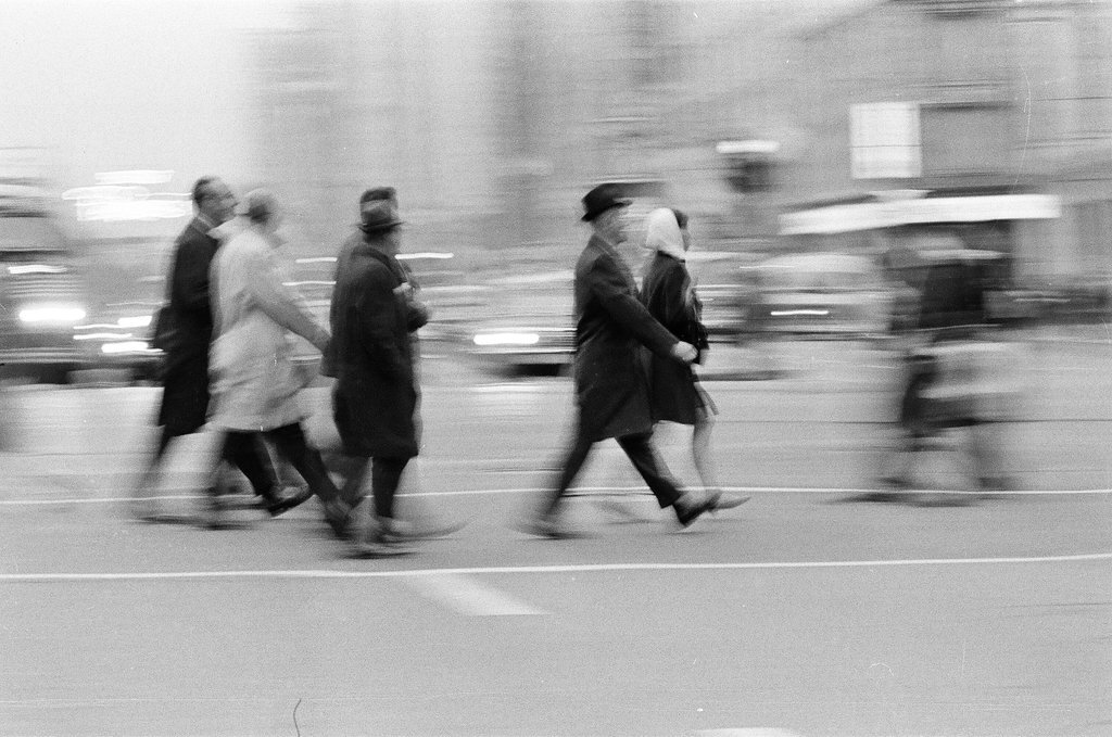 Afternoon rush hour in the Loop - Jack Dykinga for Chicago Sun-Times
