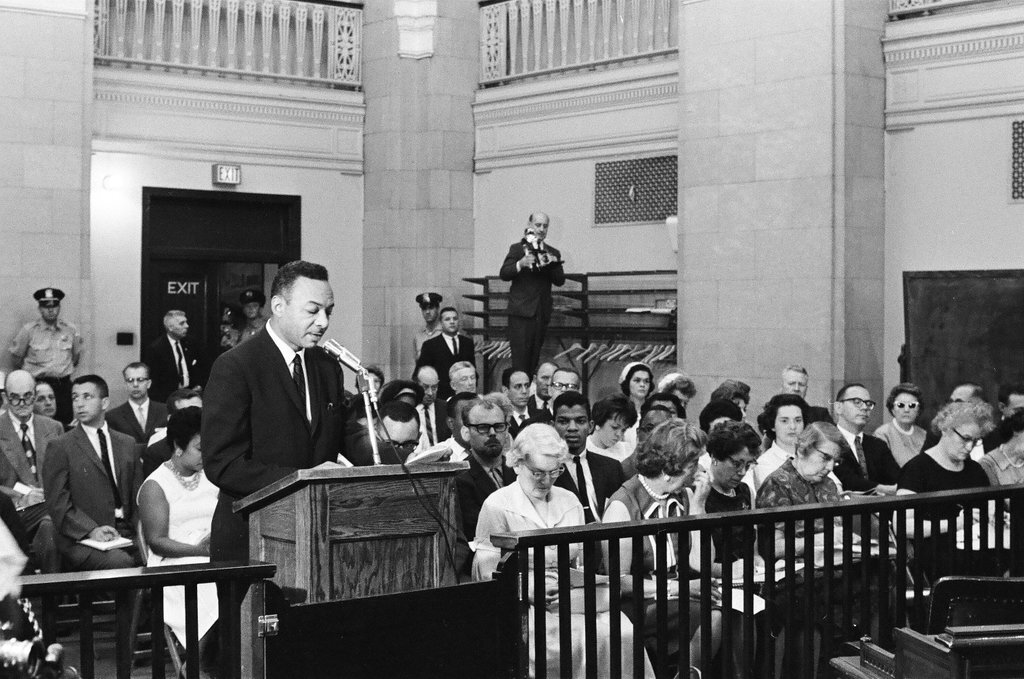 Congress of Racial Equality meets with Board of Education - Howard Lyon for Chicago Sun-Times