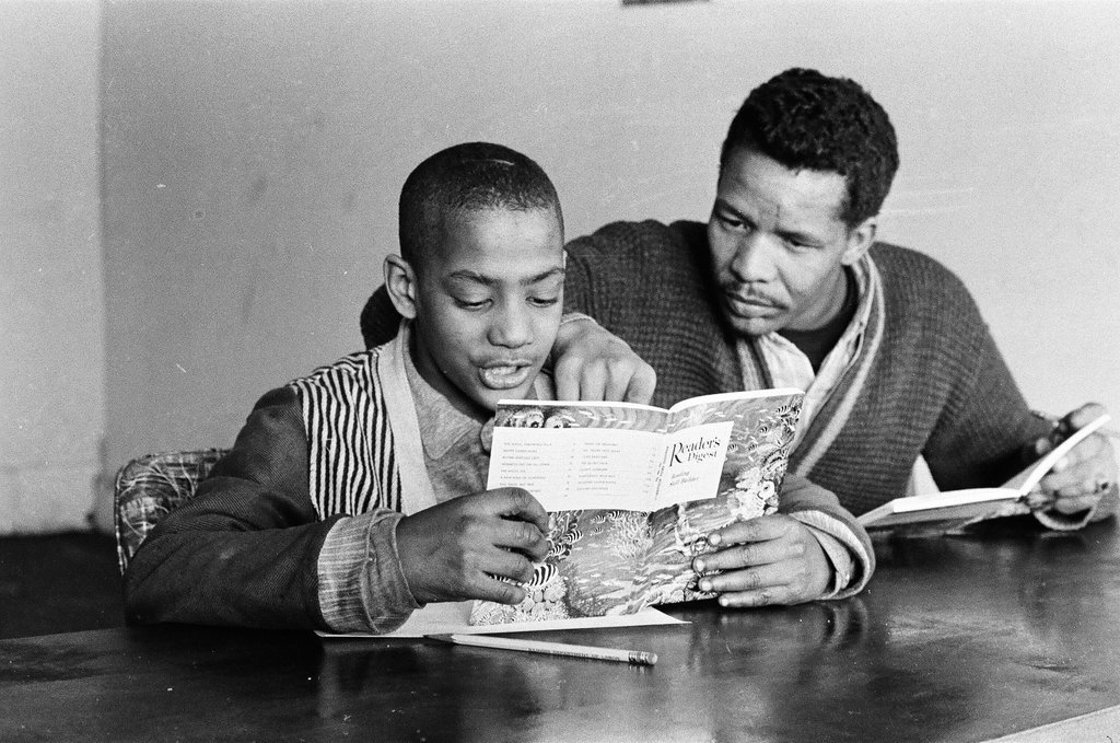 Congress of Racial Equality office and tutoring - John Tweedle for Chicago Sun-Times