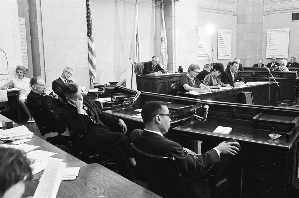 Congress of Racial Equality meets with Board of Education - Howard Lyon for Chicago Sun-Times