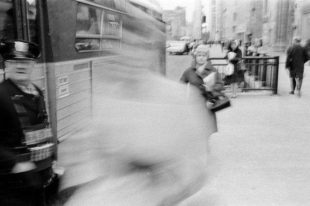 Afternoon rush hour in the Loop - Jack Dykinga for Chicago Sun-Times