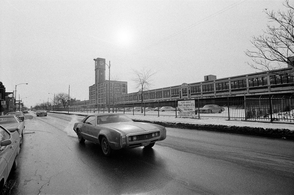 Crain Company building - John Tweedle for Chicago Sun-Times