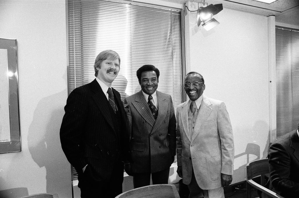 First minority owned carpet manufacturing company recognized - Jack Lenahan for Chicago Sun-Times