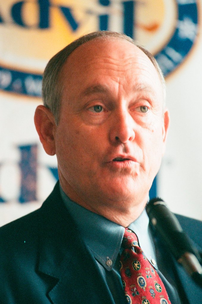 Nolan Ryan makes appearance at The Cubby Bear - Brian Jackson for Chicago Sun-Times