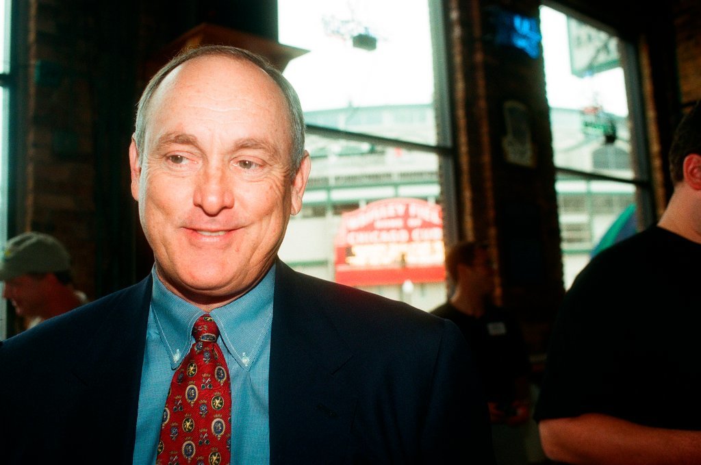 Nolan Ryan makes appearance at The Cubby Bear - Brian Jackson for Chicago Sun-Times