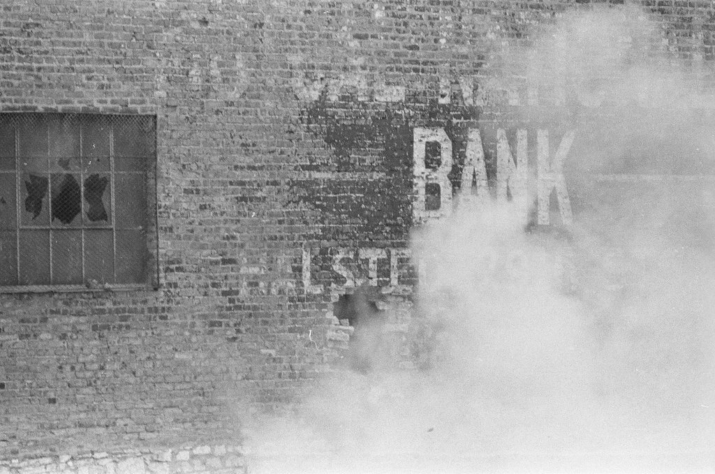 Firefighters knock out wall to access building - John Tweedle for Chicago Sun-Times