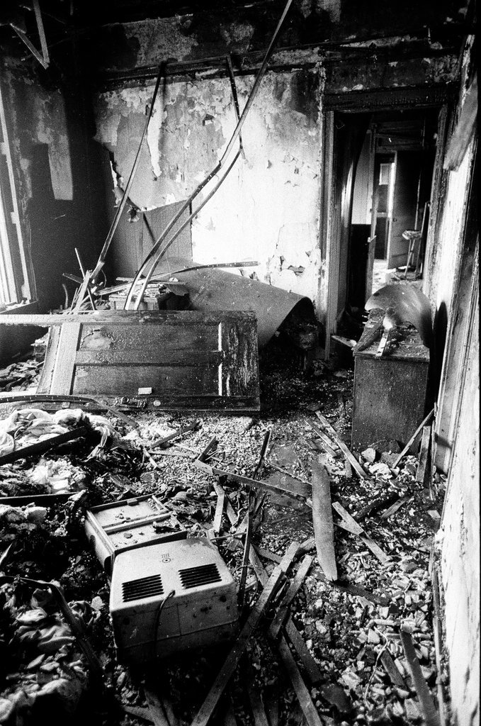 Exterior and interior damage of apartment fire - Jim Mescall for Chicago Sun-Times