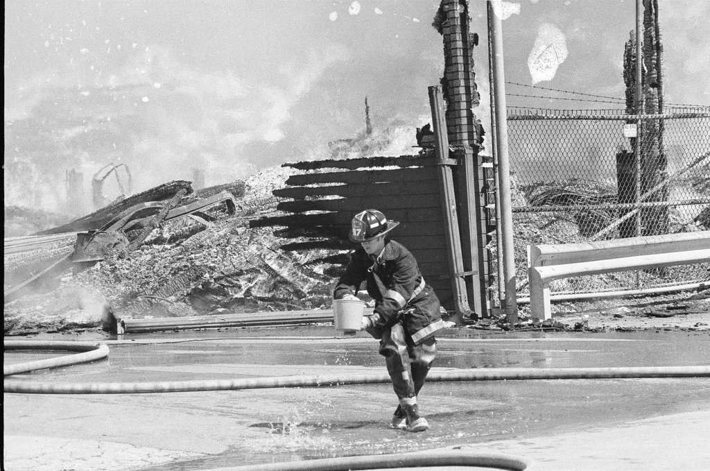 Fire at Berwyn Lumber Company - James (Jim) Klepitsch for Chicago Sun-Times