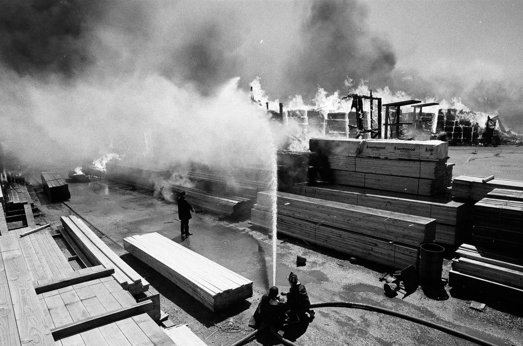 Fire at Berwyn Lumber Company - James (Jim) Klepitsch for Chicago Sun-Times