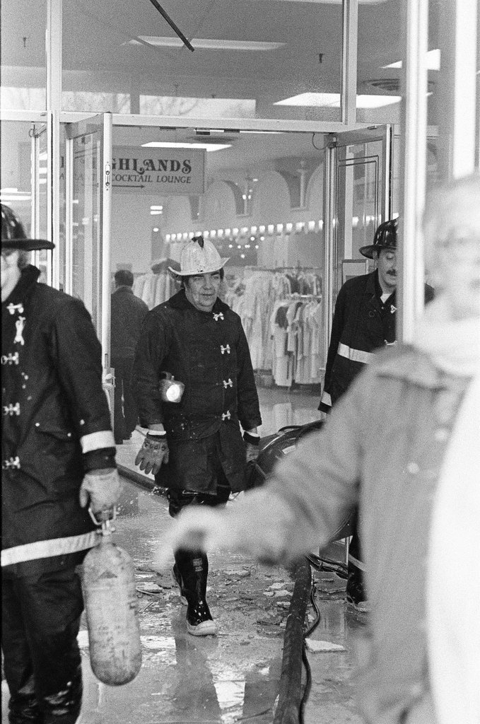 Firefighters at Carson Pirie Scott in Evergreen Park - Kevin Horan for Chicago Sun-Times