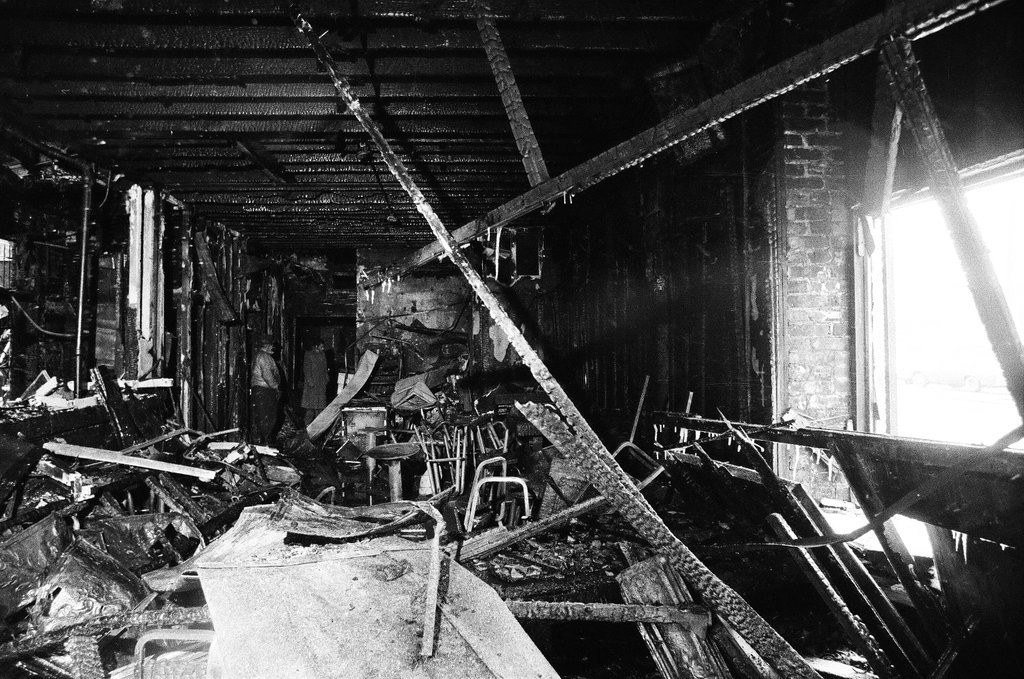 Exterior and interior damage of liquor store fire - James (Jim) Klepitsch for Chicago Sun-Times
