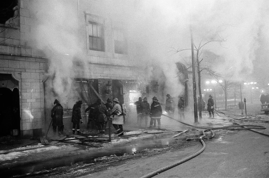 Firefighters put out fire at Le Pub restaurant - Bob (Robert) Black for Chicago Sun-Times
