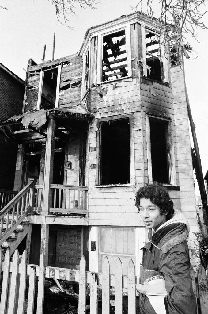 Aftermath of 2nd alarm fire on East 87th Street - Jerry Tomaselli for Chicago Sun-Times